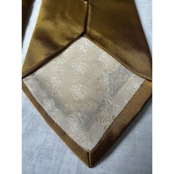 Versace XL Gold Silk Tie Abstract Swirl Medusa Logo Made In Italy  67"L x 3.75"W - Picture 16 of 16